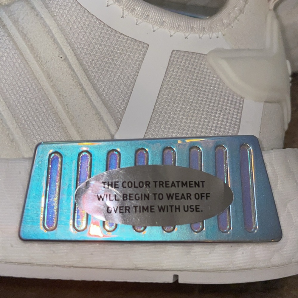 Adidas NMD_R1 J Core White Iridescent blue athletic youth/women shoes NWT - Picture 10 of 12